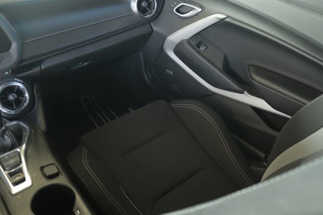 Used 2019 Chevrolet Camaro LT w/ RS Package image 28