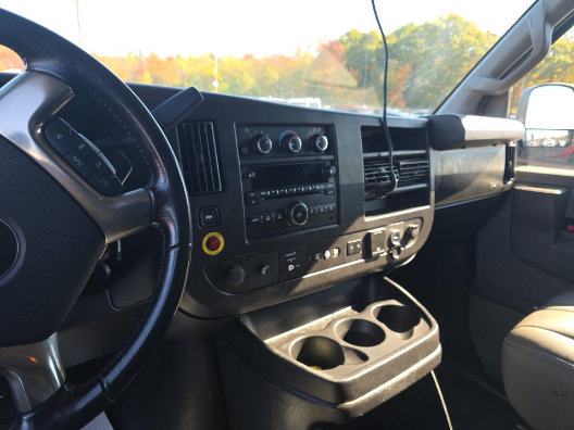 Used 2019 Chevrolet Express 2500 w/ Driver Convenience Package RWD image 7
