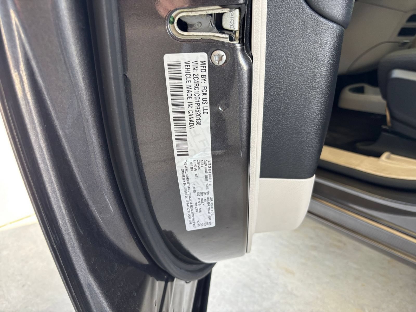 Used 2023 Chrysler Voyager LX FWD image 31