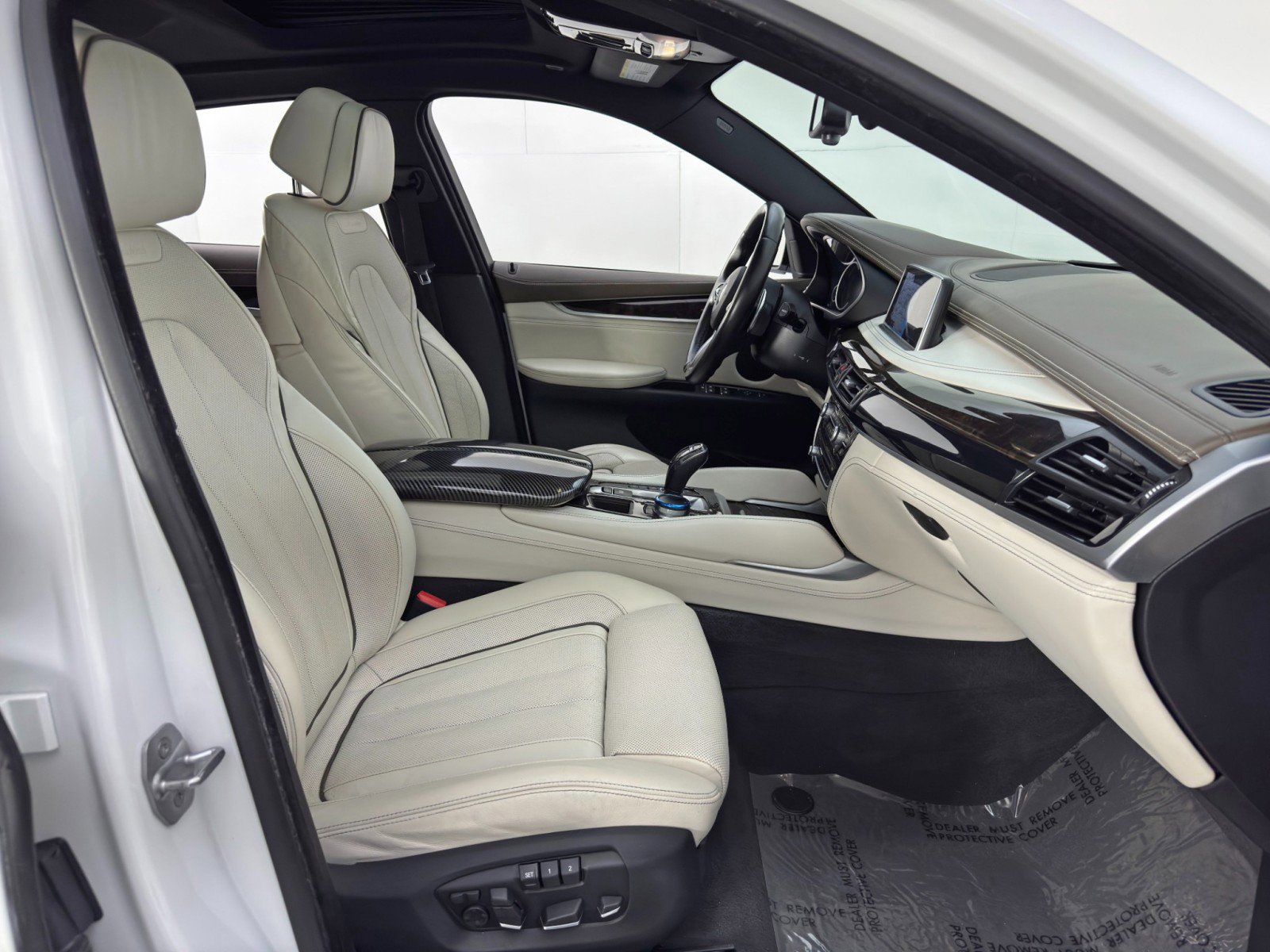 Used 2017 BMW X6 xDrive35i image 15