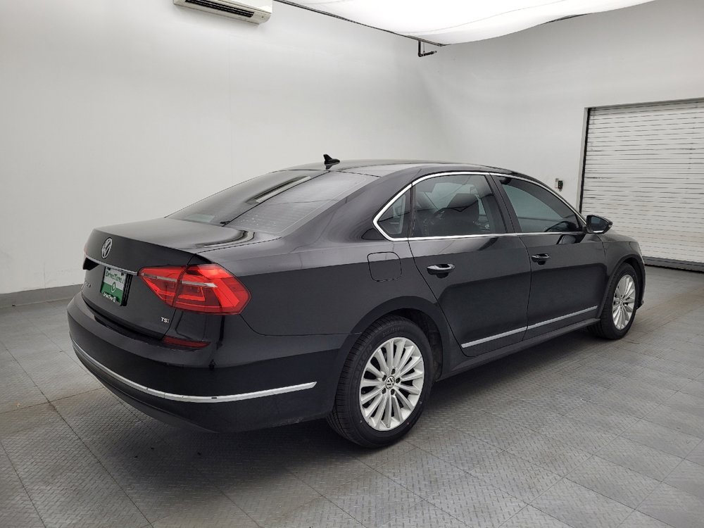 Used 2016 Volkswagen Passat 1.8T SE image 9