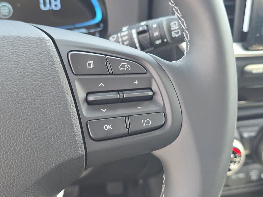 New 2026 Hyundai Venue SEL FWD image 48