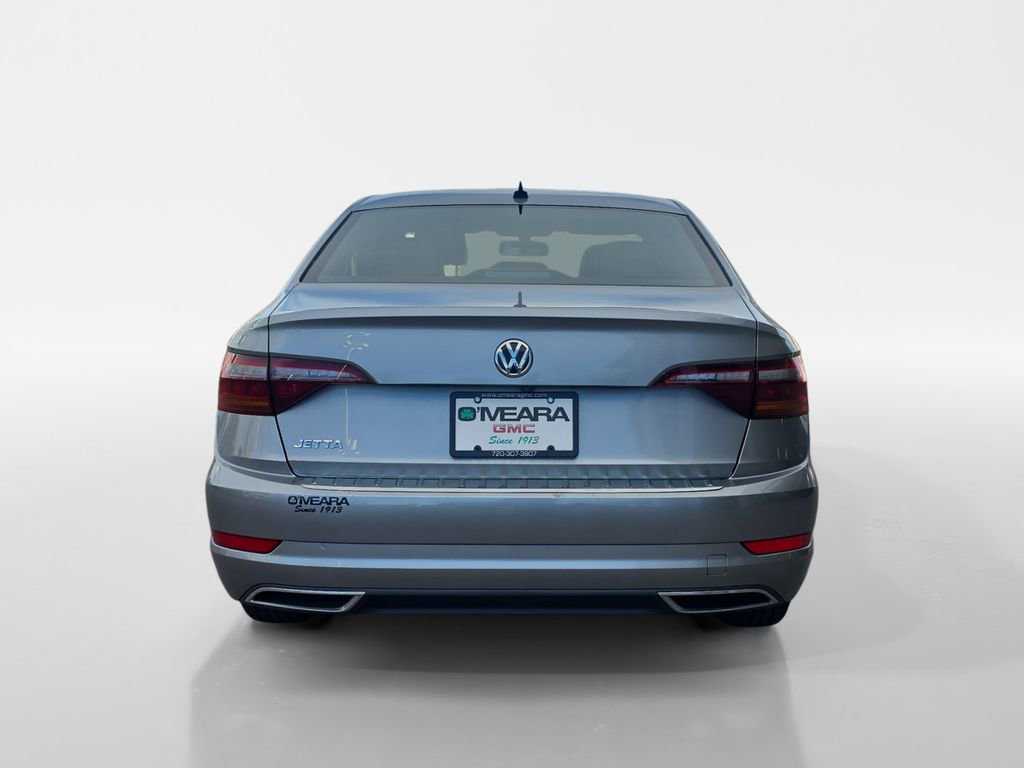 Used 2019 Volkswagen Jetta R-Line w/ R-Line Cold Weather Package image 4