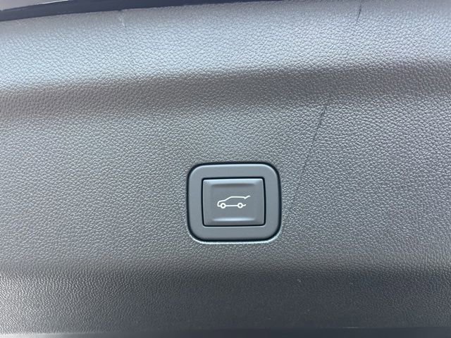 New 2026 Chevrolet Suburban Premier w/ Sun And Tow Package image 9