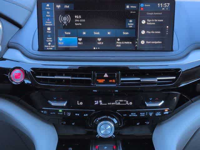 Certified 2026 Acura MDX w/ Technology Package FWD image 30