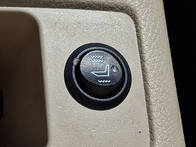 Used 2017 Nissan Rogue S image 24