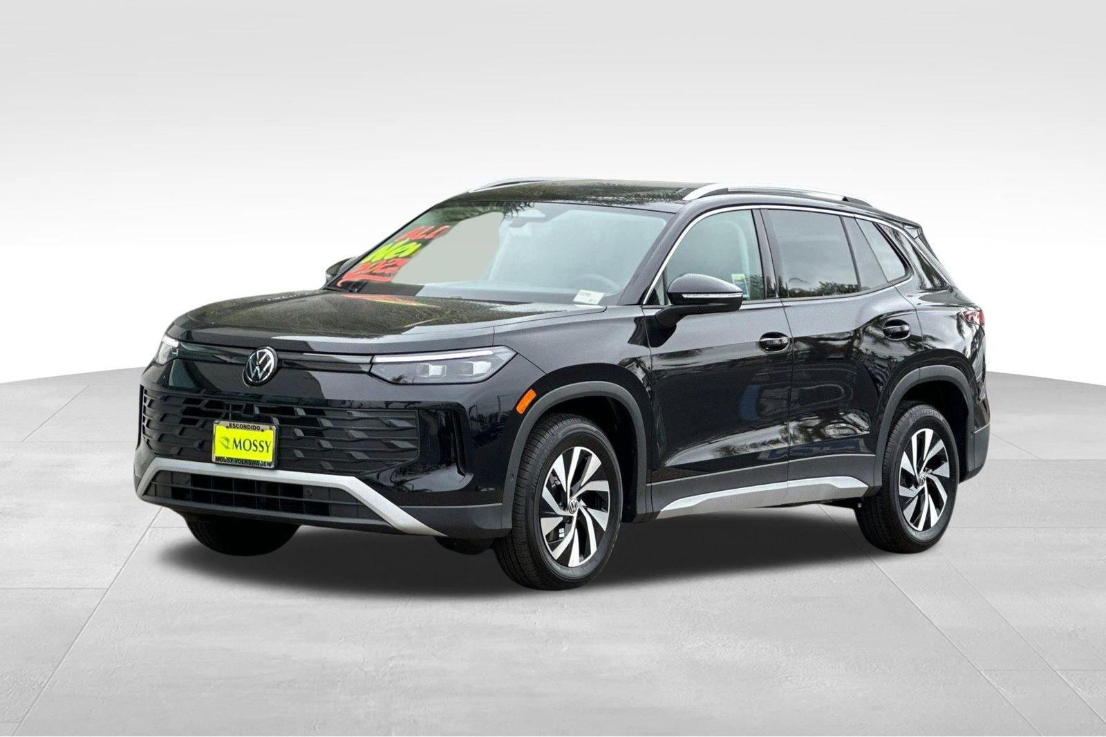 New 2025 Volkswagen Tiguan S