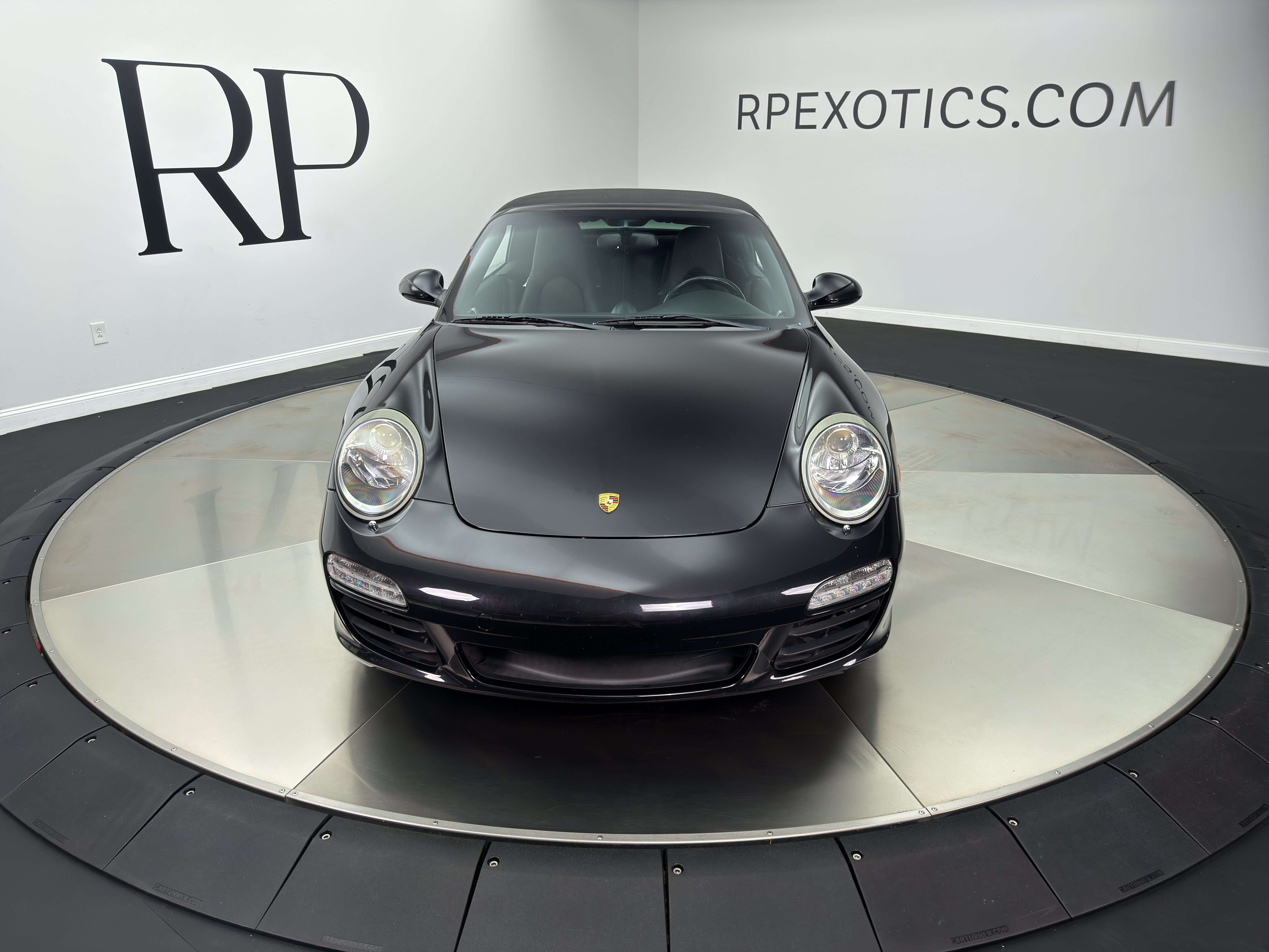 Used 2010 Porsche 911 Carrera S RWD image 19