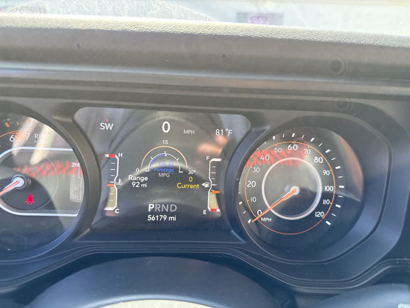 Used 2024 Jeep Wrangler Unlimited Rubicon AWD/4WD image 24