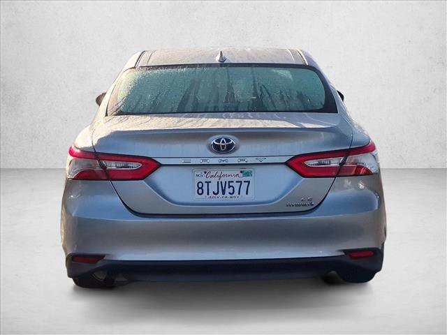Used 2020 Toyota Camry LE FWD image 6