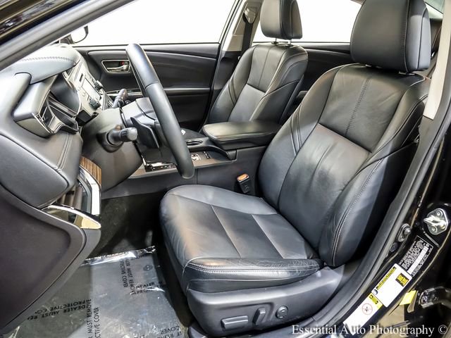 Used 2015 Toyota Avalon XLE Touring image 9