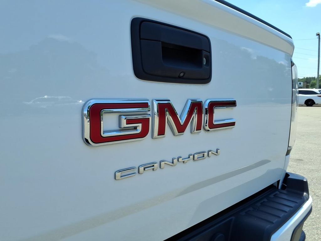 Used 2021 GMC Canyon Elevation Standard w/ Convenience Package RWD image 28