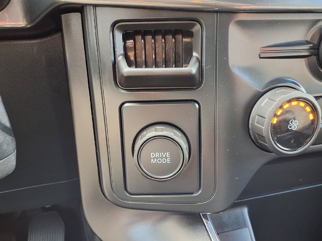 Used 2025 Ford F150 STX w/ Equipment Group 200A RWD image 13