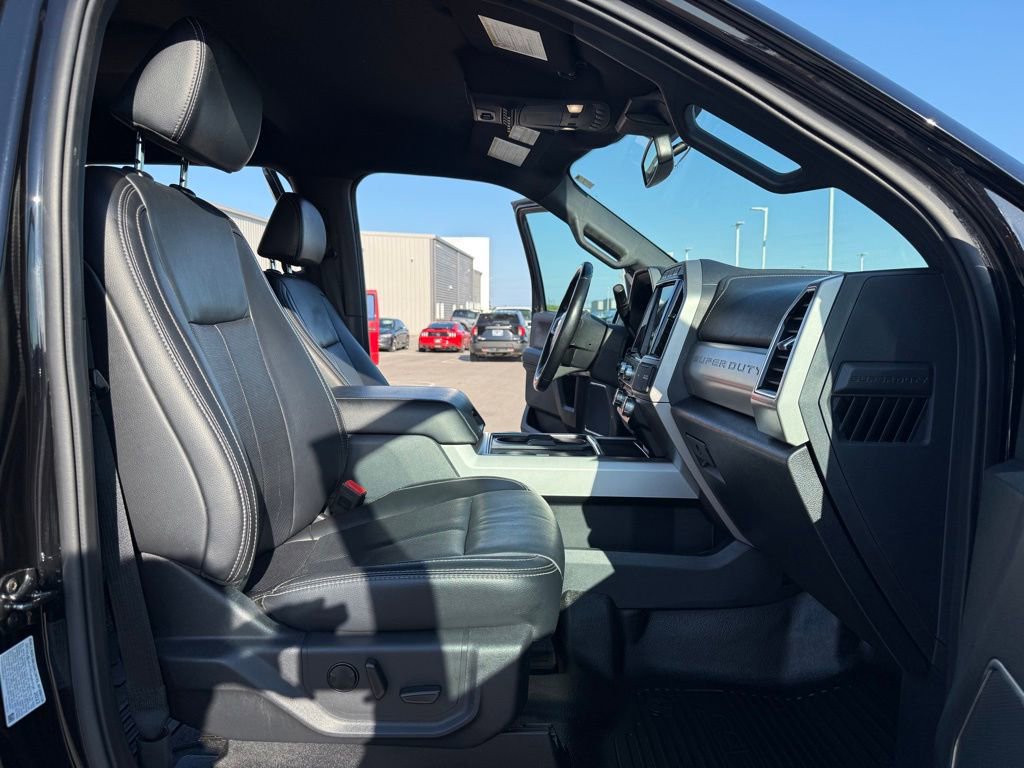 Used 2022 Ford F250 Lariat w/ Tremor Off-Road Package image 18