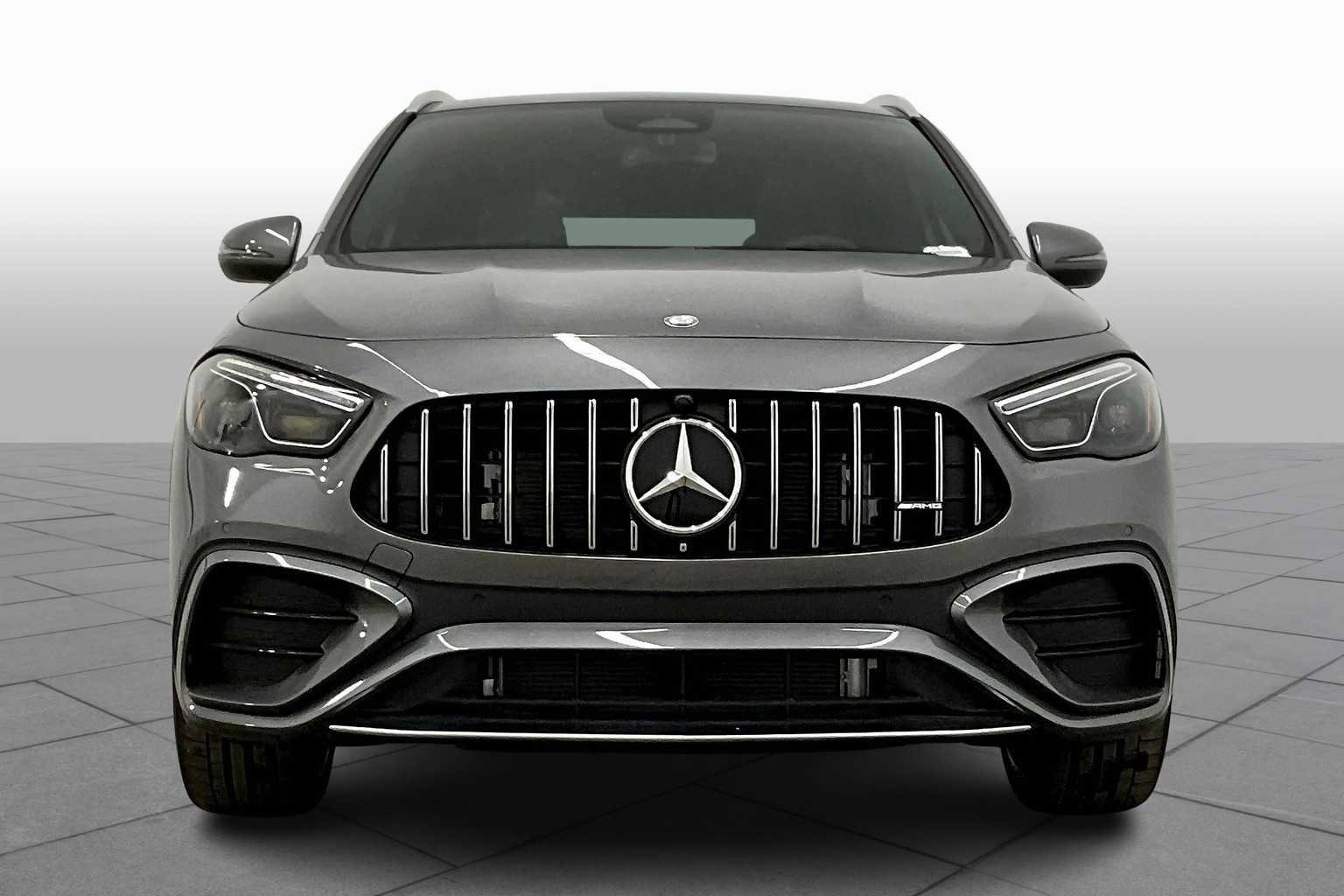 Used 2025 Mercedes-Benz GLA 35 AMG 4MATIC image 3