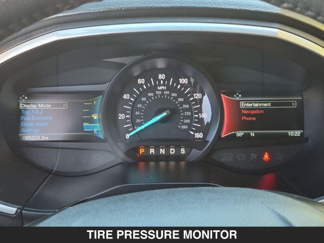 Used 2018 Ford Edge Titanium w/ Technology Package AWD/4WD image 20