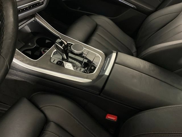 Used 2022 BMW X5 xDrive40i w/ Premium Package AWD/4WD image 16