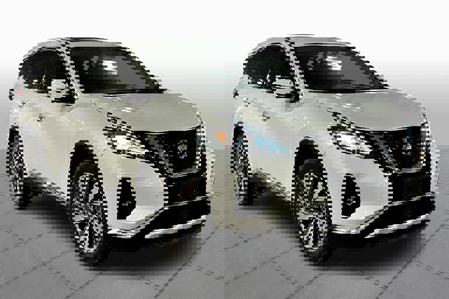 Used 2021 Nissan Murano SL w/ SL Moonroof Package image 2