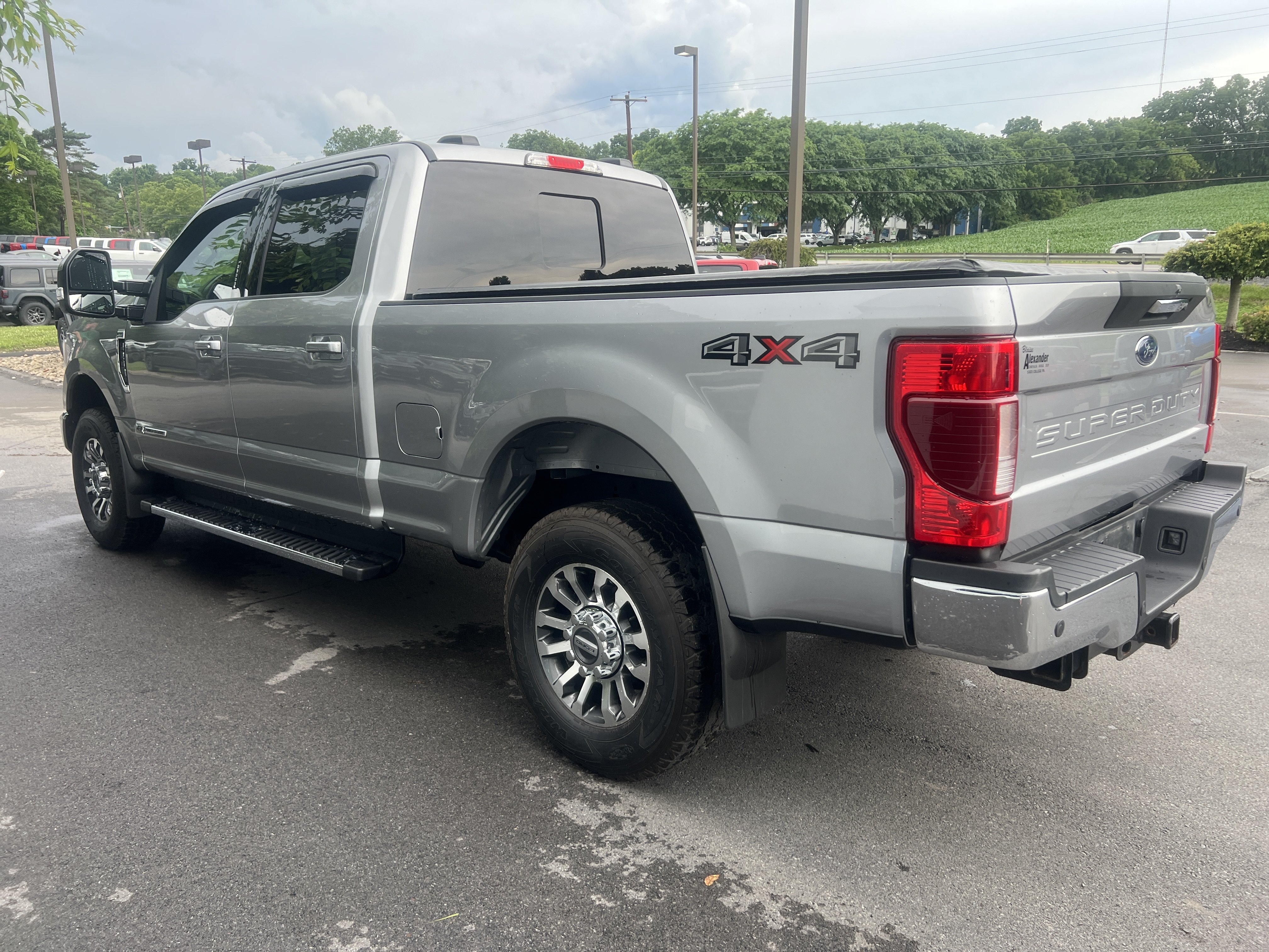 Used 2020 Ford F250 Lariat w/ Lariat Value Package AWD/4WD image 8