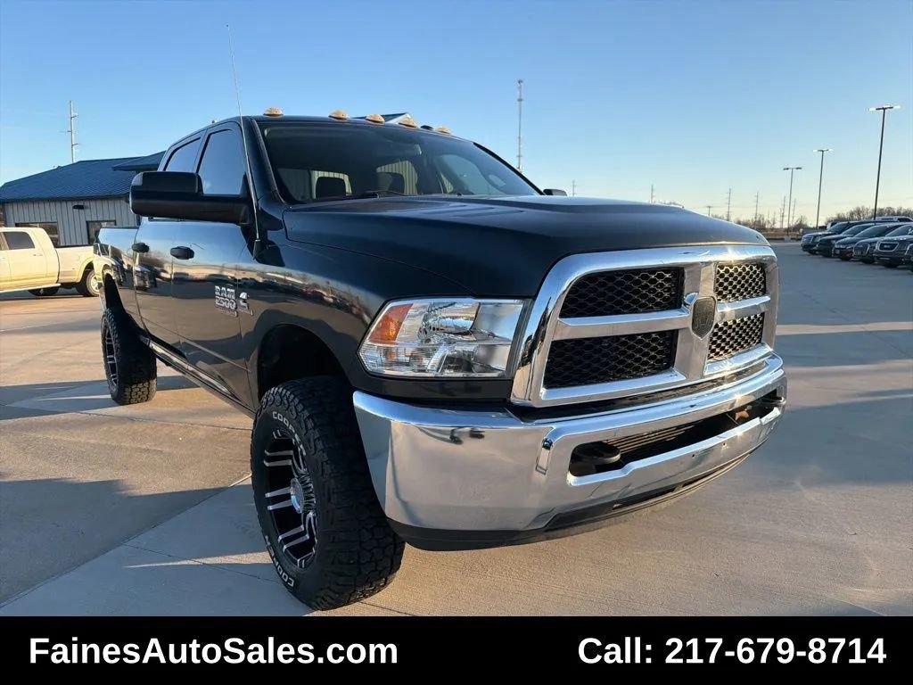 Used 2016 RAM 2500 Tradesman w/ Chrome Appearance Group image 33