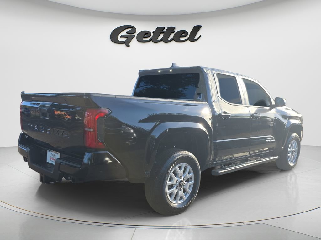 Used 2024 Toyota Tacoma SR5 RWD image 4