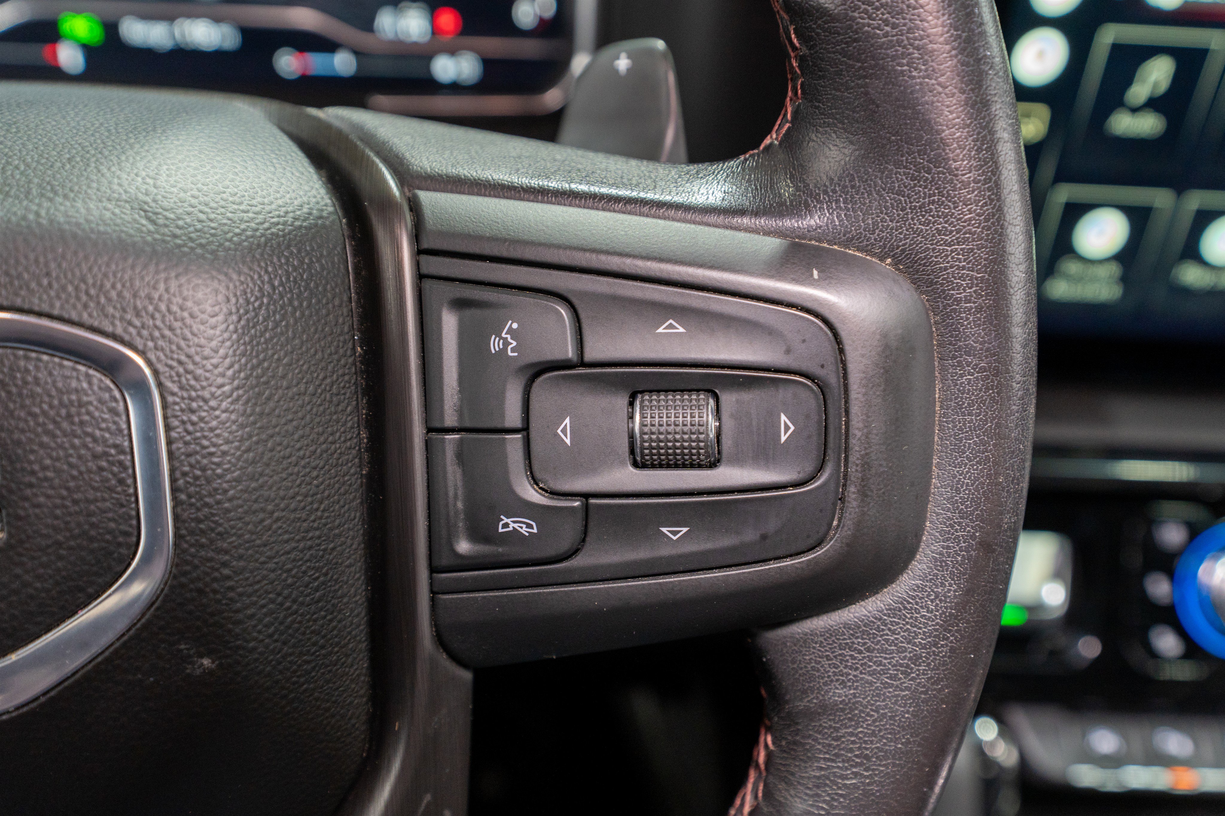 Used 2022 GMC Sierra 1500 AT4X image 30