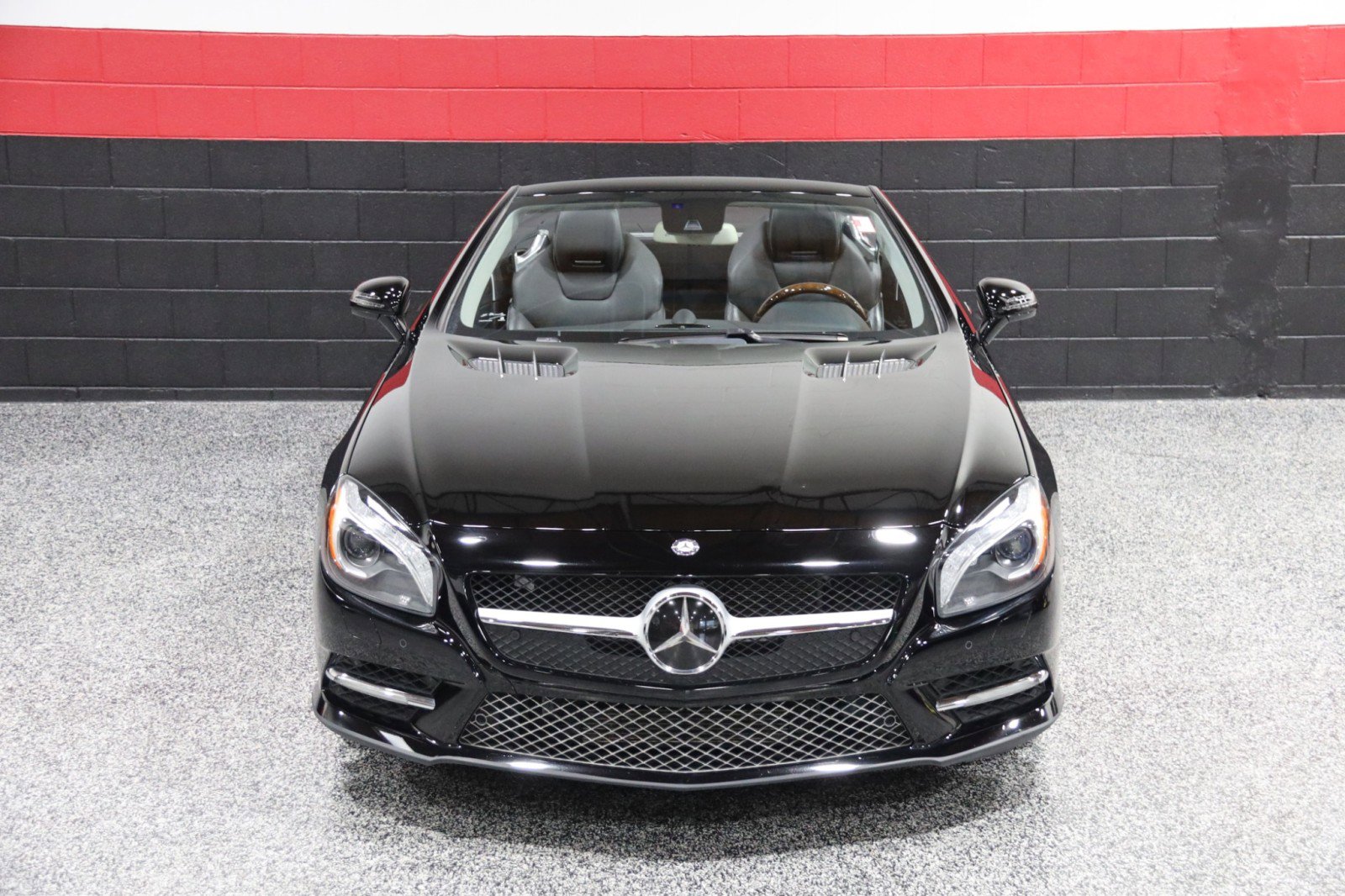 Used 2013 Mercedes-Benz SL 550 image 14