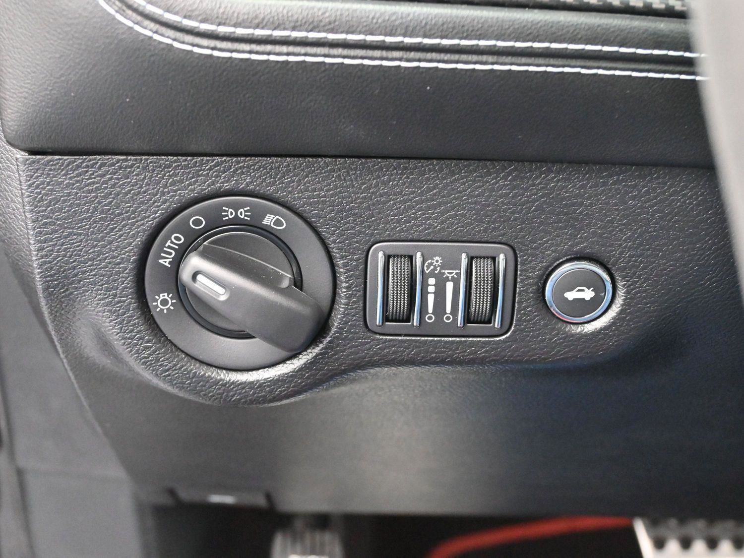 Used 2022 Dodge Challenger SRT Hellcat image 28