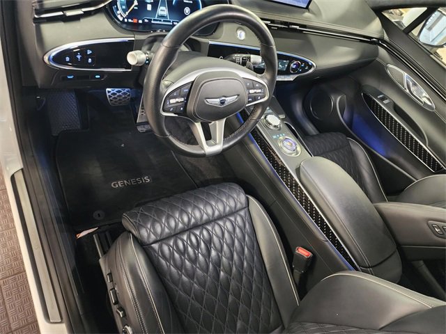 Used 2023 Genesis GV70 3.5T Sport w/ Sport Prestige Package image 12