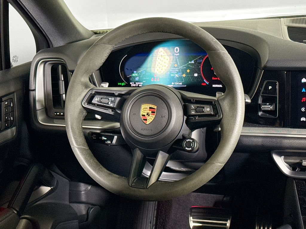Certified 2024 Porsche Cayenne Coupe AWD/4WD image 11
