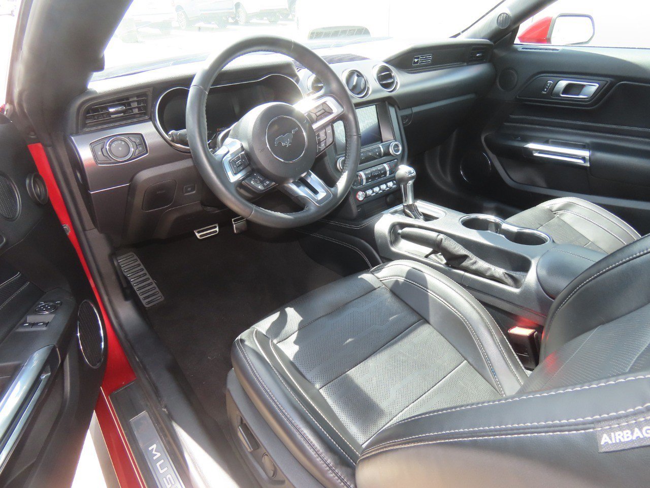 Used 2020 Ford Mustang Premium w/ Equipment Group 201A RWD image 18