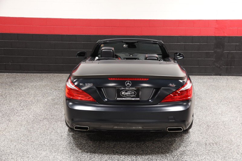 Used 2016 Mercedes-Benz SL 550 w/ Mille Miglia Edition image 31