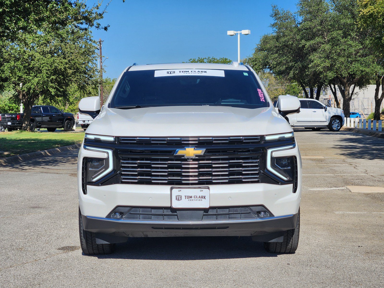 Used 2025 Chevrolet Tahoe High Country AWD/4WD image 33