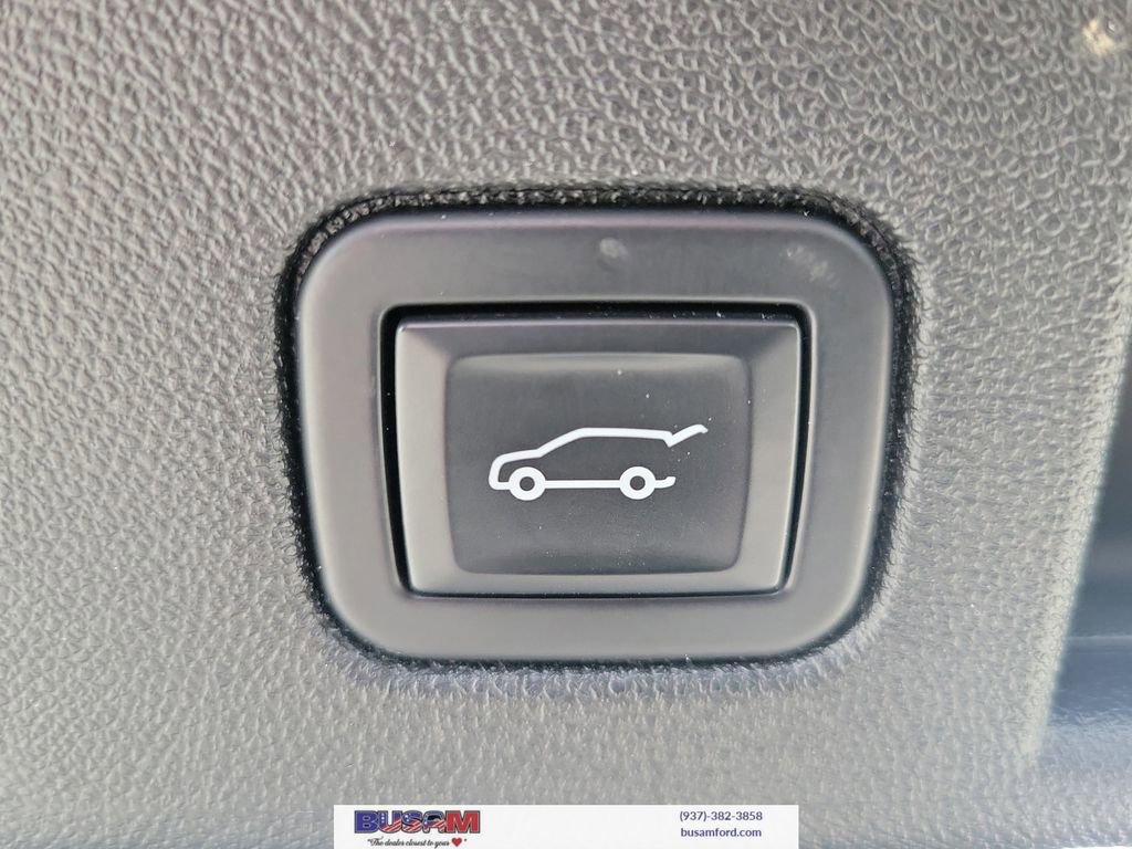 Used 2022 Chevrolet Equinox Premier image 7