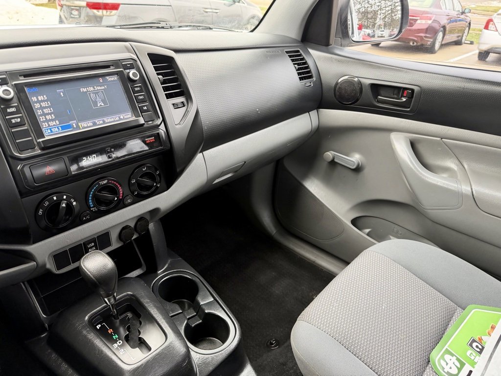 Used 2014 Toyota Tacoma 2WD Regular Cab image 22