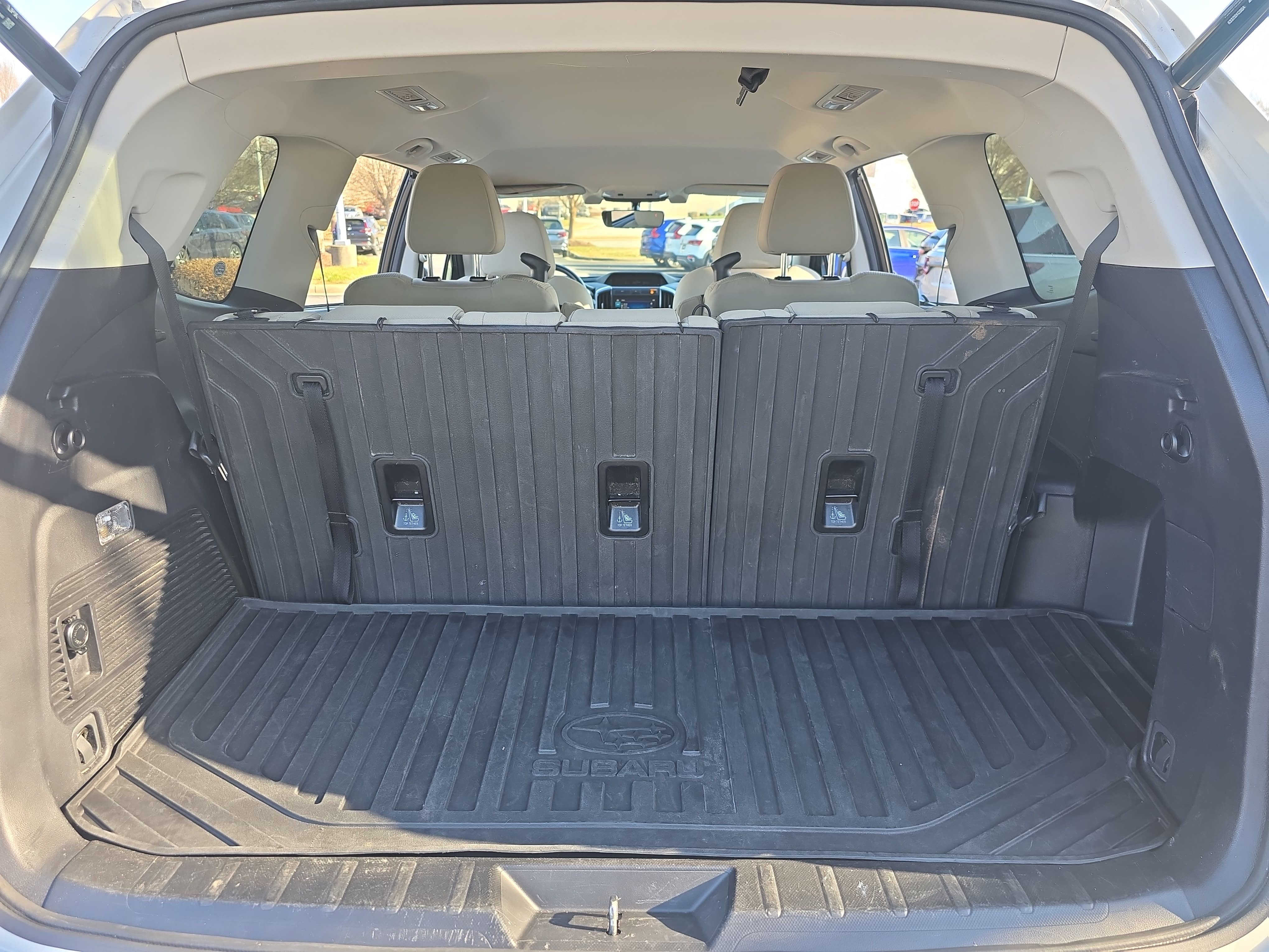 Used 2020 Subaru Ascent Premium w/ Convenience Package image 14