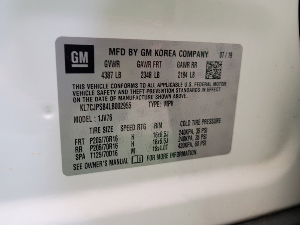 Used 2020 Chevrolet Trax LT w/ LT Convenience Package AWD/4WD image 33