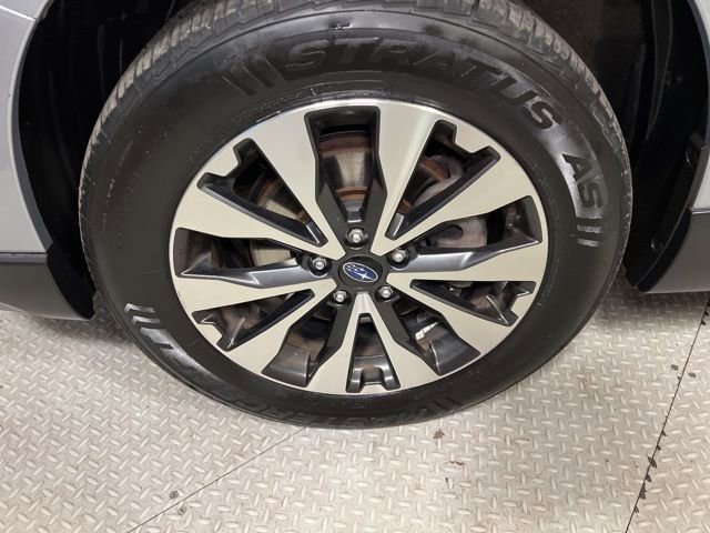 Used 2017 Subaru Outback 2.5i Limited image 21