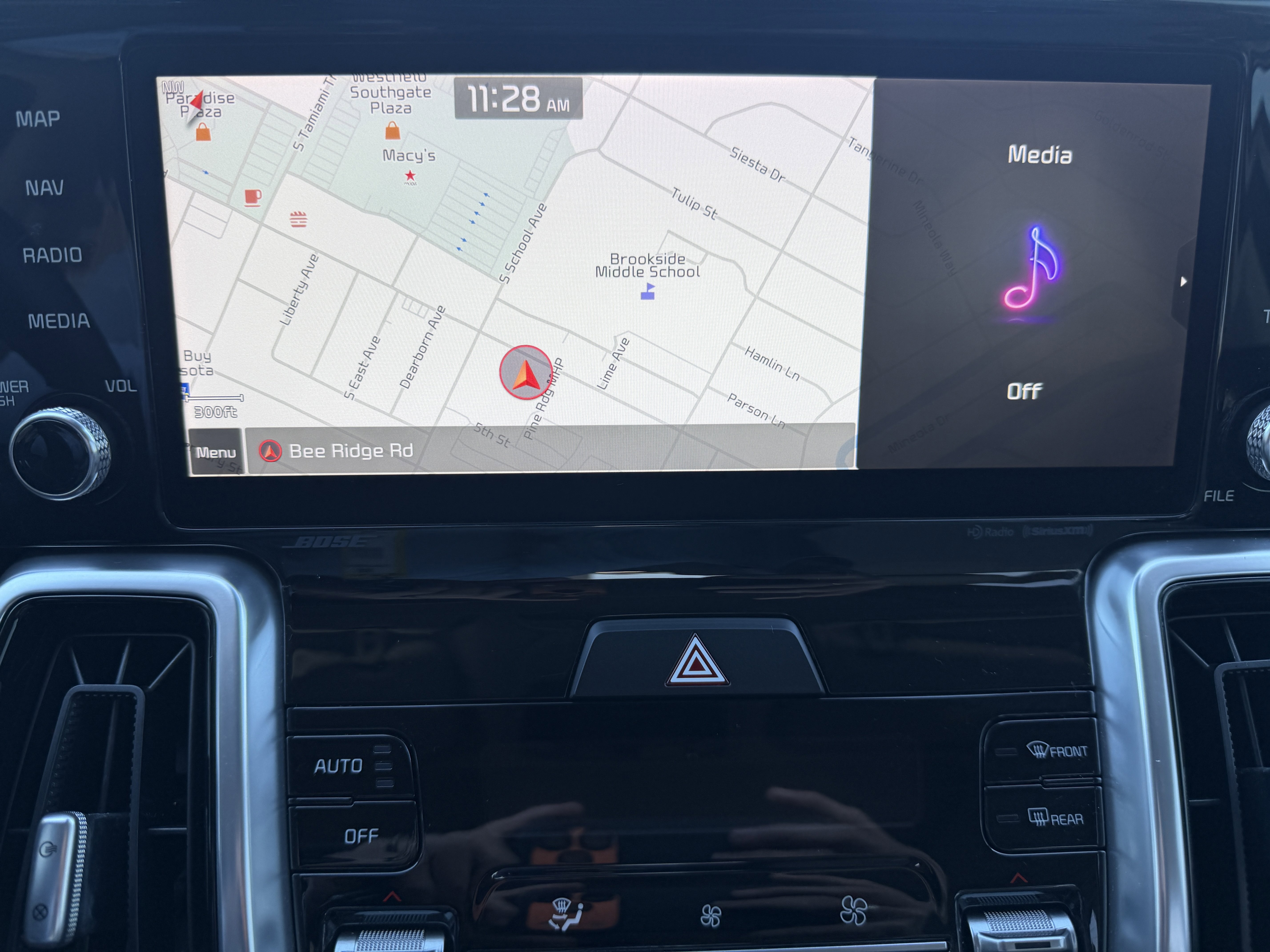 Used 2022 Kia Sorento SX image 24