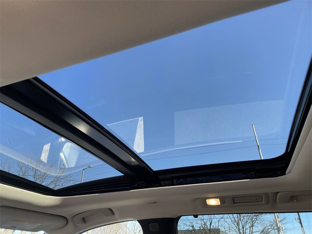Used 2025 INFINITI QX60 Luxe w/ Vision Package image 19