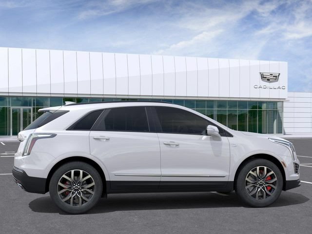 New 2026 Cadillac XT5 Sportv w/ LPO, Floor Liner Package AWD/4WD image 5