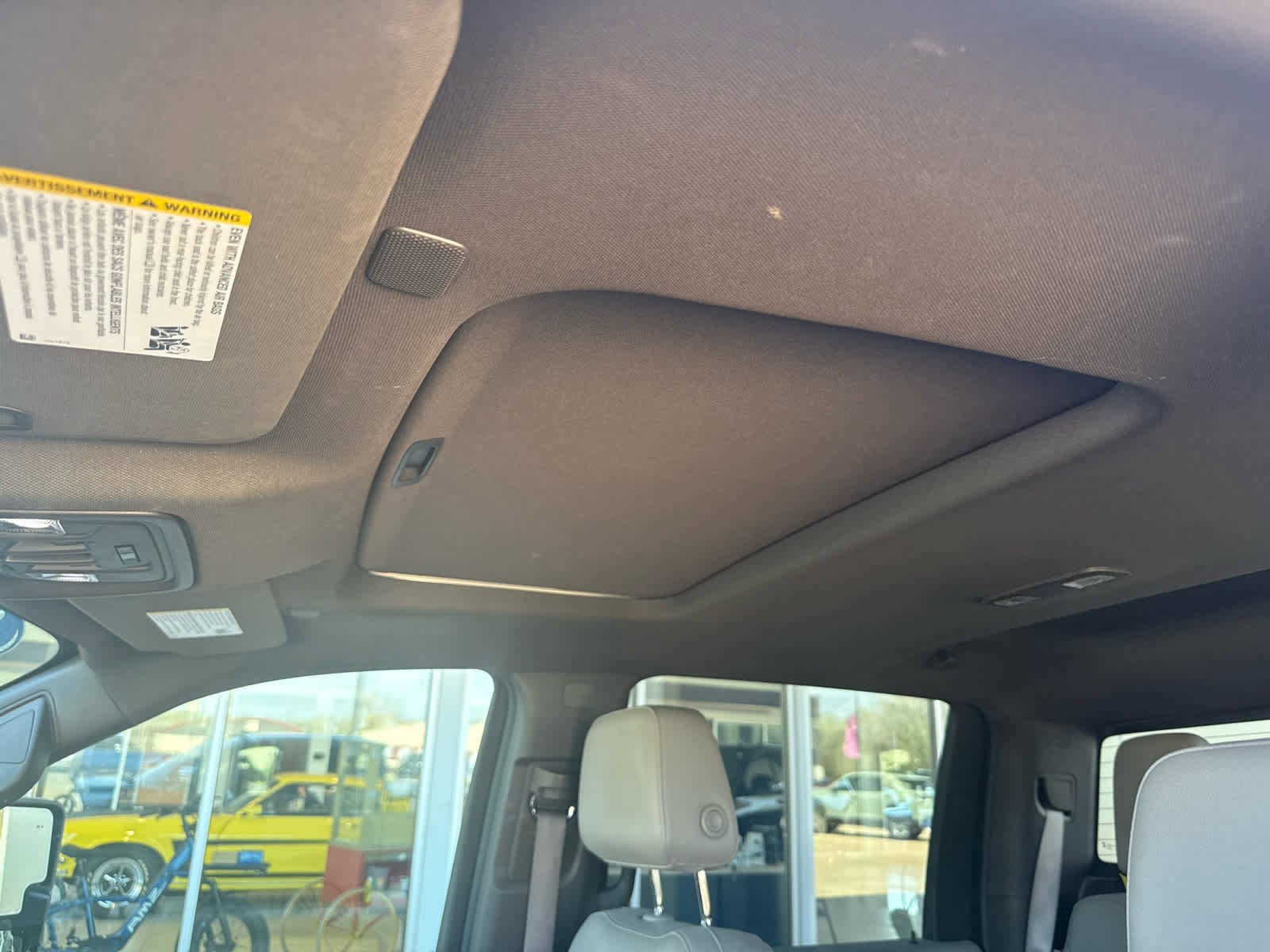 Used 2024 GMC Sierra 2500 SLT w/ SLT Convenience Package image 28