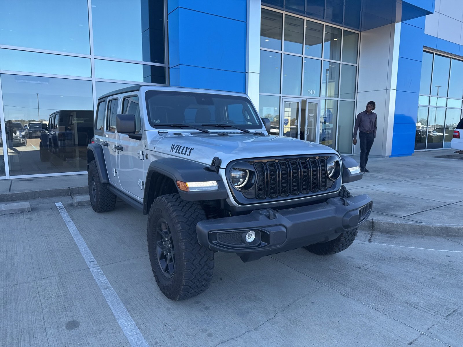 Used 2024 Jeep Wrangler Willys image 6