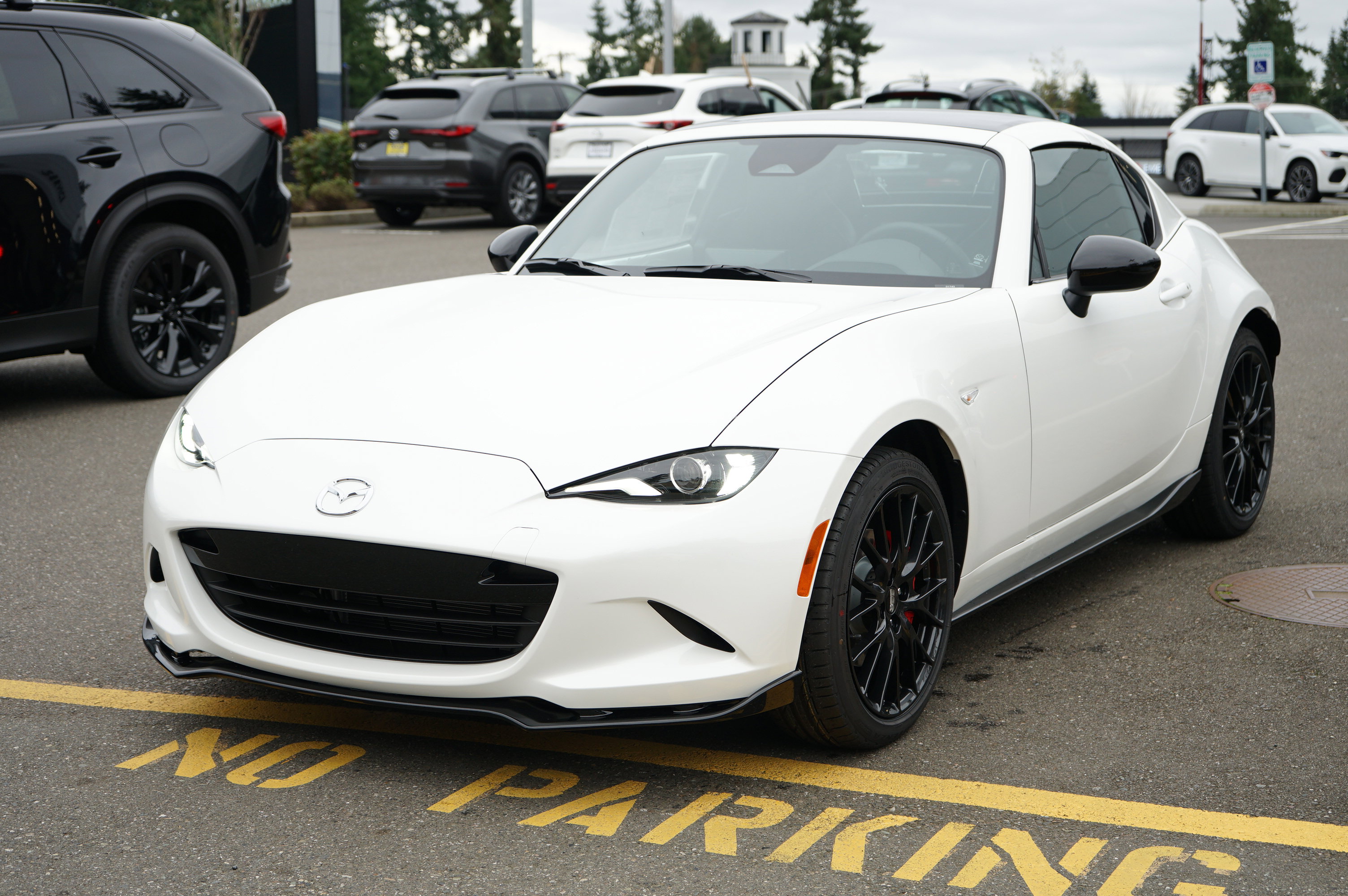 New 2025 MAZDA MX-5 Miata RF Club image 6