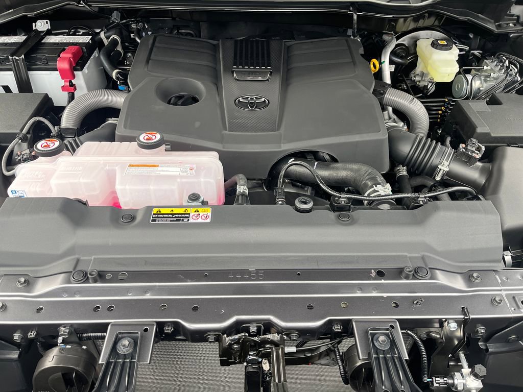 New 2026 Toyota Tundra SR5 image 21