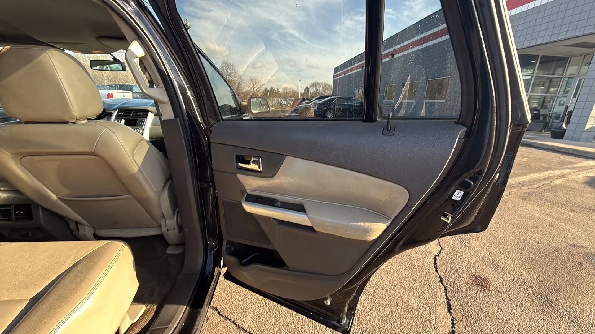 Used 2013 Ford Edge SEL image 15