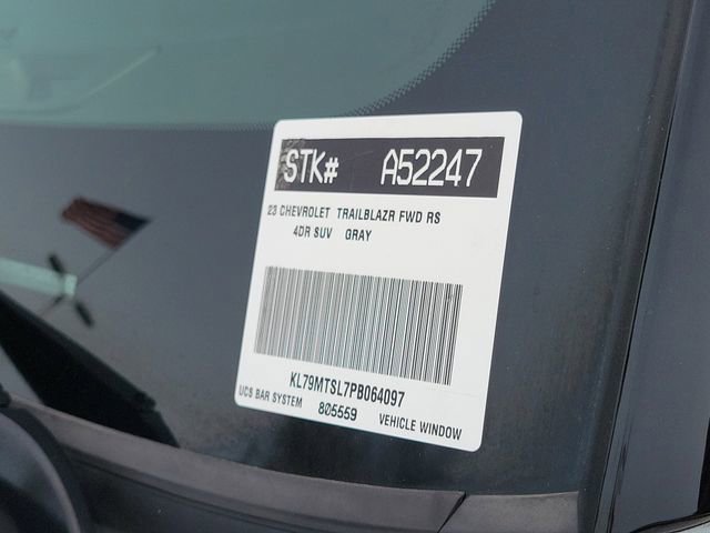 Used 2023 Chevrolet TrailBlazer RS w/ Sun and Liftgate Package FWD image 31