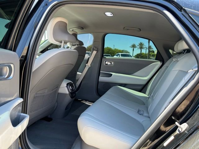 Used 2023 Hyundai Ioniq 6 SEL RWD image 25