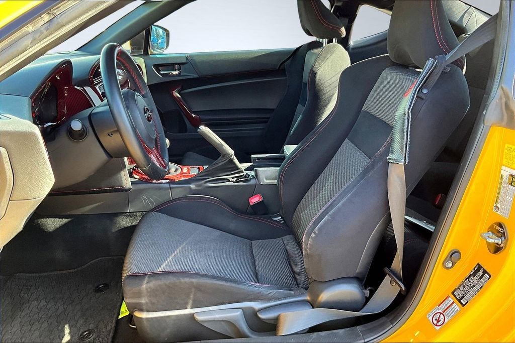 Used 2015 Scion FR-S Release Series 1.0 image 24