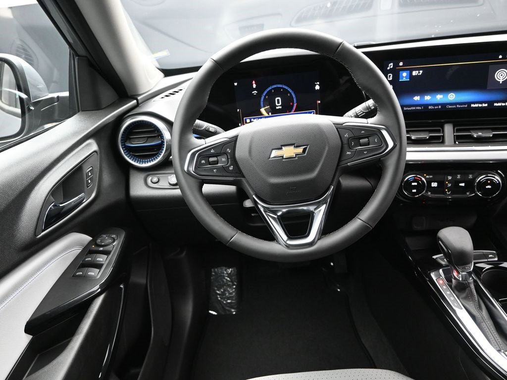 New 2026 Chevrolet Trax LT w/ Driver Confidence Package image 29